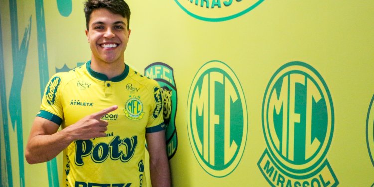 Mirassol contrata Roni, volante formado no Corinthians