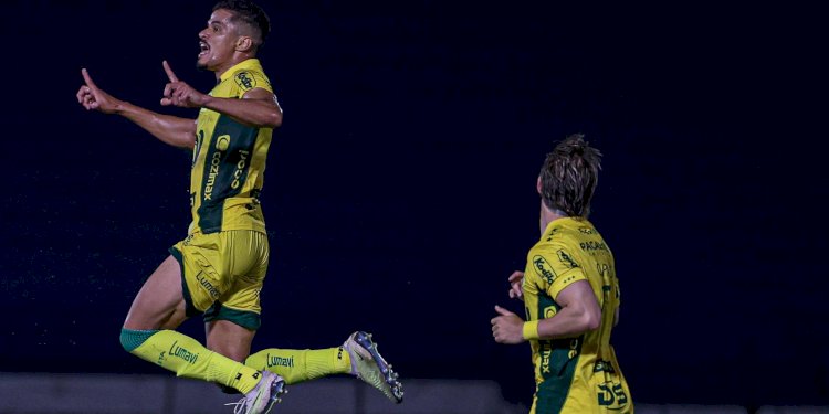 Mirassol vence quarta partida consecutiva e permanece na liderança do Paulistão
