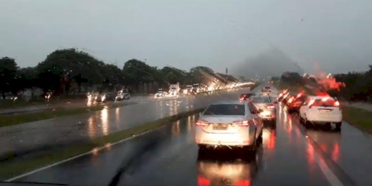 Chuva adia início de obras da terceira faixa da Washington Luís, em Mirassol