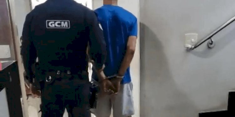 Suspeito de roubar e furtar celulares é preso no Centro de Rio Preto
