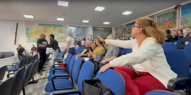 Câmara de Rio Preto tem debate acalorado no Plenário, tumulto nas galerias e até 'VAR'