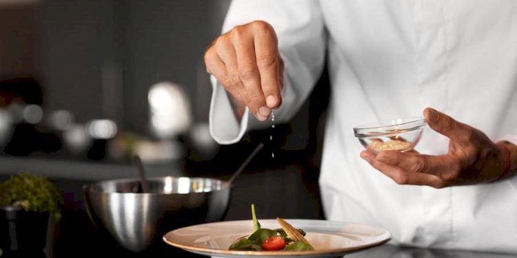 Instituição convida restaurantes para campanha que realiza sonhos de crianças com doenças graves