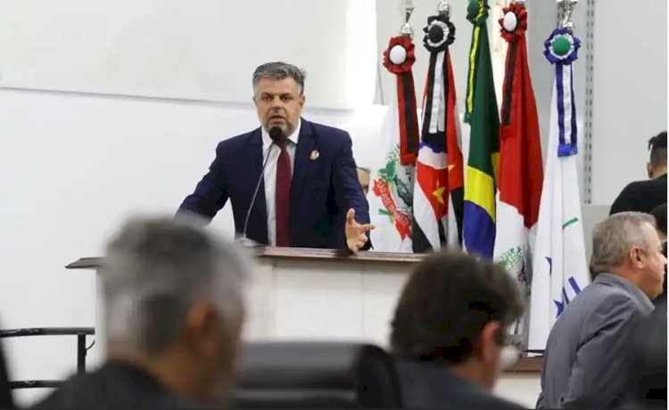 Câmara de Rio Preto vota projeto que permite a vereador assumir como deputado