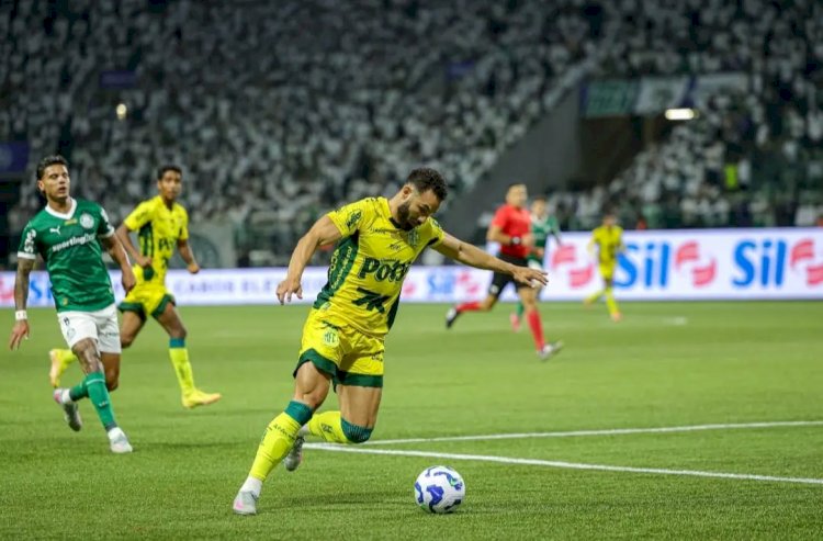Mirassol sai atrás no placar, mas arranca empate heróico contra o Palmeiras fora de casa