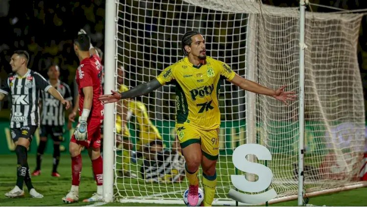 Mirassol atropela o Santos em noite pouco inspirada de Neymar e falhas críticas de marcação