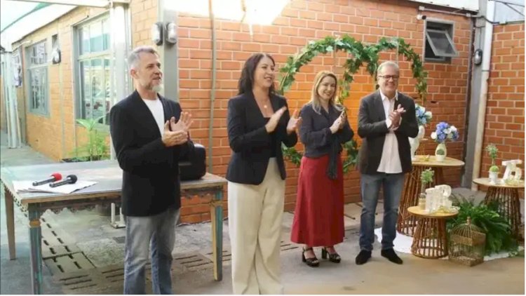 Diário da Região reúne colaboradores para celebrar aniversário de 75 anos