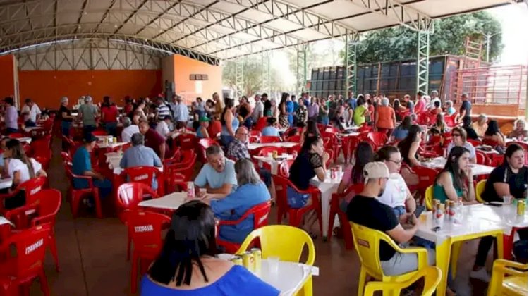 Indiaporã realiza 5º Almoço e Leilão de Gado em prol do Hospital de Base de Rio Preto