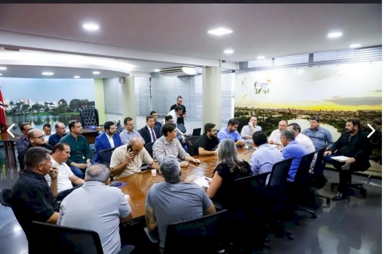 Coronel avisa vereadores da base que enviará à Câmara revisão da Planta Genérica, ou seja, aumento de IPTU em Rio Preto