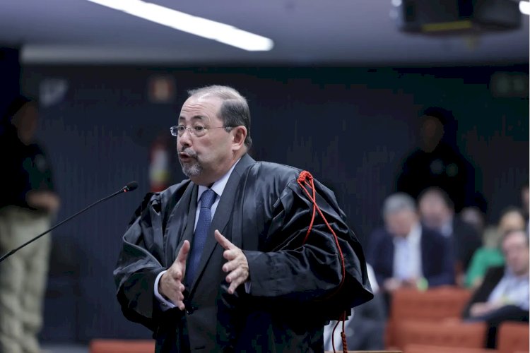 Defesa de Bolsonaro diz que não há provas na acusação da PGR: 'Baseada em minuta e delação'