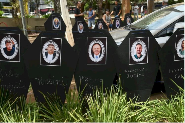 Protesto do IPTU tem bate-boca com influenciadores coronelistas em Rio Preto
