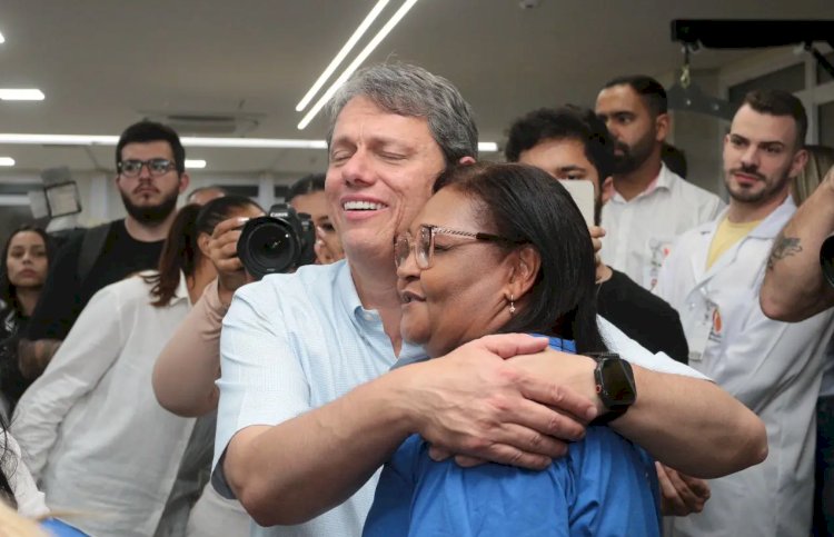 Tarcísio ‘presenteia’ Coronel com R$ 55 mi e anuncia o 1º hospital de reabilitação de SP