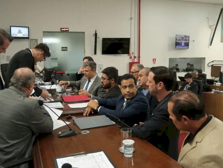 Câmara aprova orçamento de R$ 3,8 bi para o ano que vem