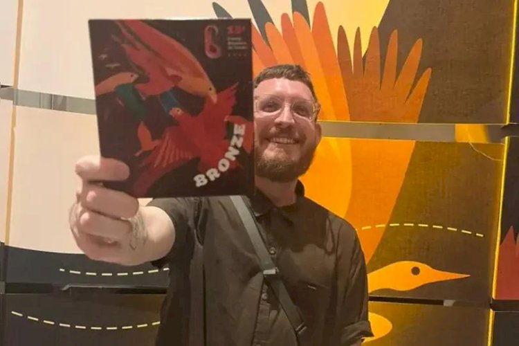 Designer de Rio Preto conquista medalha no Prêmio do Design Brasileiro 2025