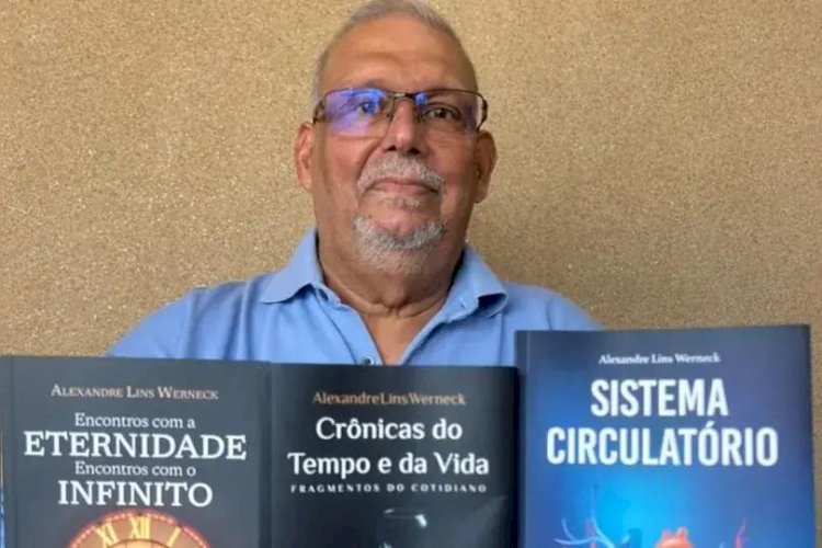 Professor transforma dor da perda do filho em obras literárias
