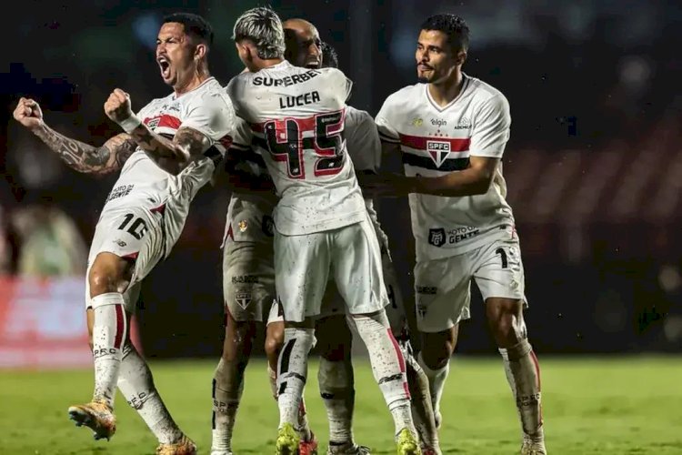 No duelo de tricolores, São Paulo vence Grêmio por 2 a 0 no MorumBis