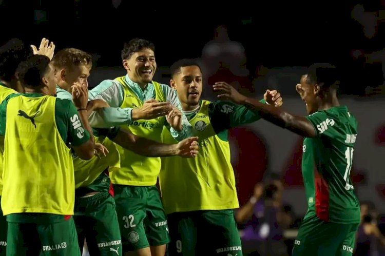 Palmeiras vence São Paulo e amplia sequência invicta