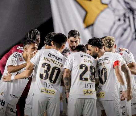 Veríssimo aceita os protestos dos santistas após 3º tropeço seguido na Vila: 'Estamos devendo'