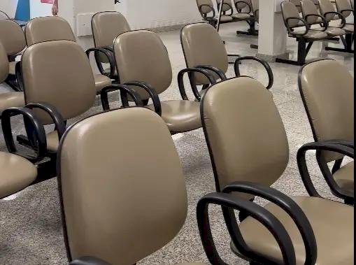 Com cadeiras vazias, Hemocentro de Rio Preto faz apelo por doação de sangue