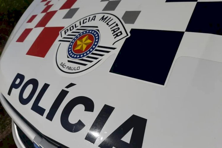 Carro de motorista de aplicativo é alvo de tiros em Rio Preto