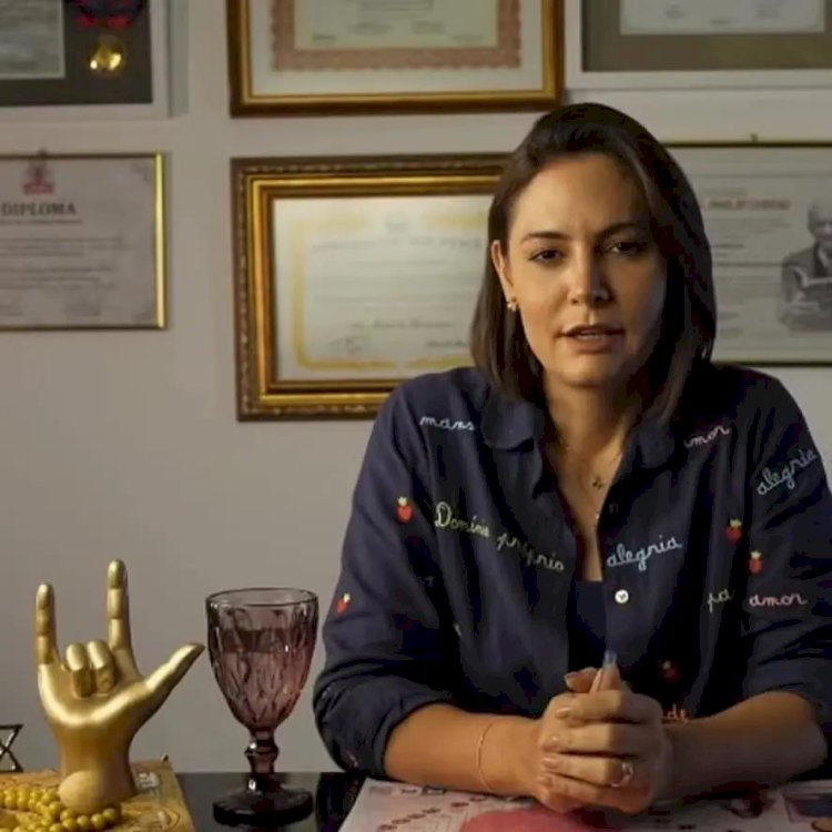Michelle anuncia saída do PL Mulher após crise com Flávio