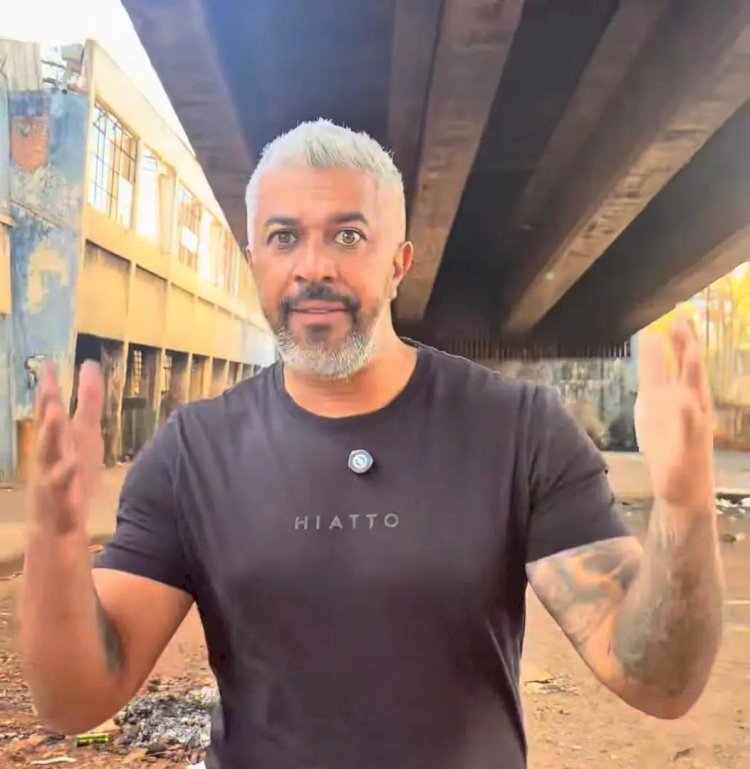 Bruno Moura mira ‘noia’ e morador de rua, mas bala atinge governo do Coronel