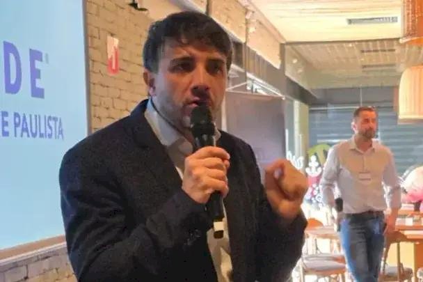 Candidato à presidência, Renan Santos visita Rio Preto