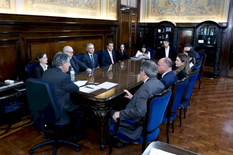 Juízes e prefeito de Rio Preto falam sobre reforma do Fórum e nova Vara de Violência Doméstica em reunião com o presidente do TJ