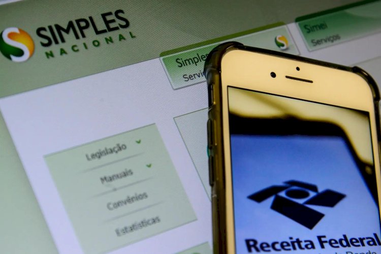 Simples Nacional abre prazo para adesão e escolha sobre IBS e CBS