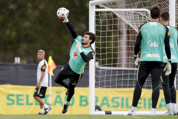 Seleção deve abandonar esquema e usar Raphinha