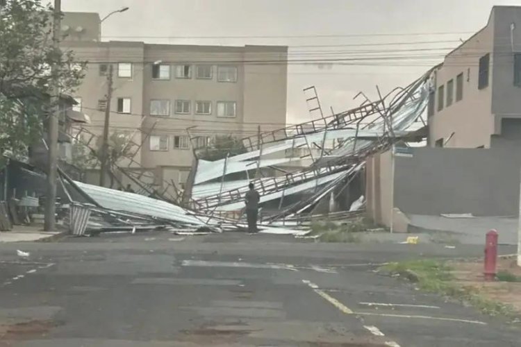 Rio Preto tem chuva forte e alerta para raios e ventos neste domingo